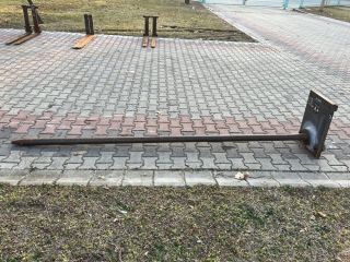 targonca TÜSKE SZÖNYEG FOGÓ (CARP.BOOM) DURWEN