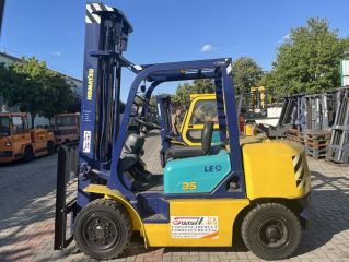 targonca -FORKLIFT TRUCK 4-WHEEL KOMATSU