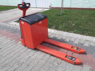 targonca RAKLAPEMELÕ GYALOGKÍSÉRETŨ  LINDE