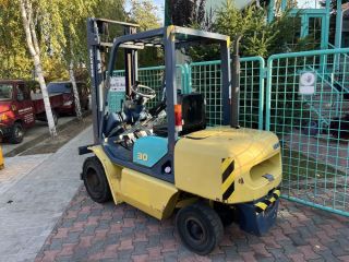 targonca -TARGONCA 4TÁMASZÚ HOMLOKVILLÁS  KOMATSU