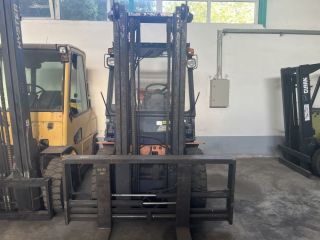 targonca -FORKLIFT TRUCK 4-WHEEL KOMATSU