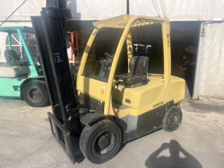 targonca -TARGONCA 4TÁMASZÚ HOMLOKVILLÁS  HYSTER