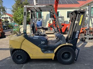 targonca -TARGONCA 4TÁMASZÚ HOMLOKVILLÁS  KOMATSU
