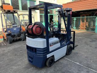 targonca -TARGONCA 4TÁMASZÚ HOMLOKVILLÁS  KOMATSU