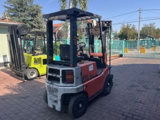 targonca -TARGONCA 4TÁMASZÚ HOMLOKVILLÁS  DESTA