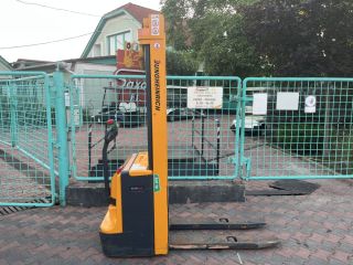 targonca TARGONCA GYALOGKÍSÉRETŨ JUNGHEINRICH