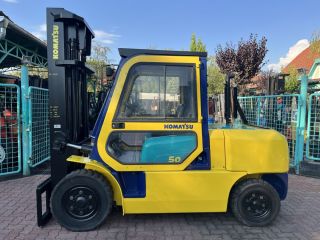 targonca -TARGONCA 4TÁMASZÚ HOMLOKVILLÁS  KOMATSU