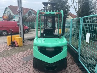 targonca -TARGONCA 4TÁMASZÚ HOMLOKVILLÁS  MITSUBISHI